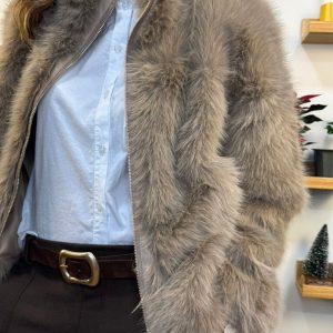 Chaqueta/ Abrigo Visón beige