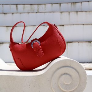 Bolso Rojo Hebilla Plata