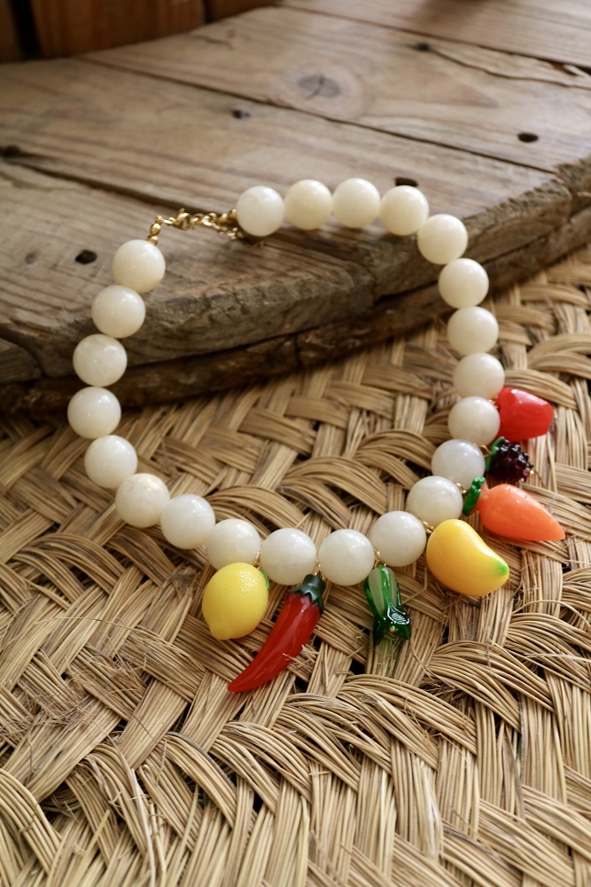 Collar Bolas Frutas