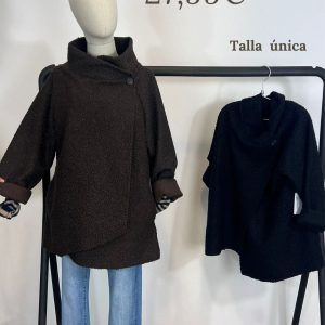 Abrigo pecho cruzado tejido rizadito