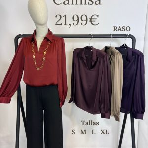 Camisa de raso cuello tipo polo lisa