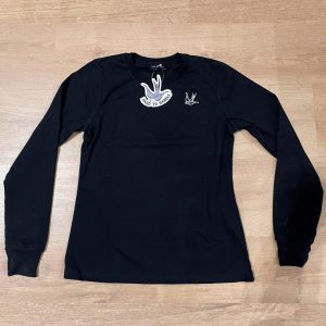 CAMISETA CHICA NEGRA MANGA LARGA HARD TO HANDLE