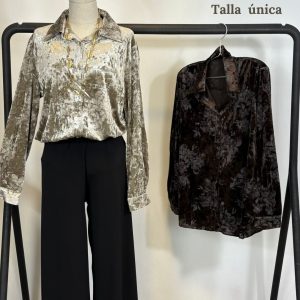 Camisa de terciopelo con dibujo